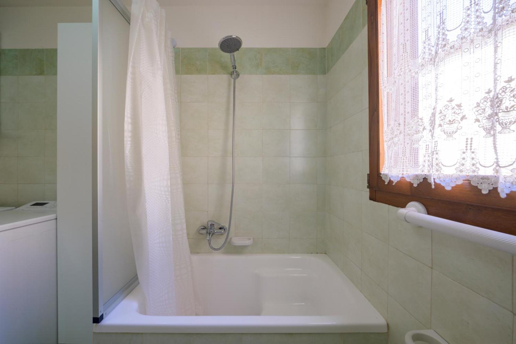 Ferienwohnung Via Mazzini 23A Gubbio Exterior foto