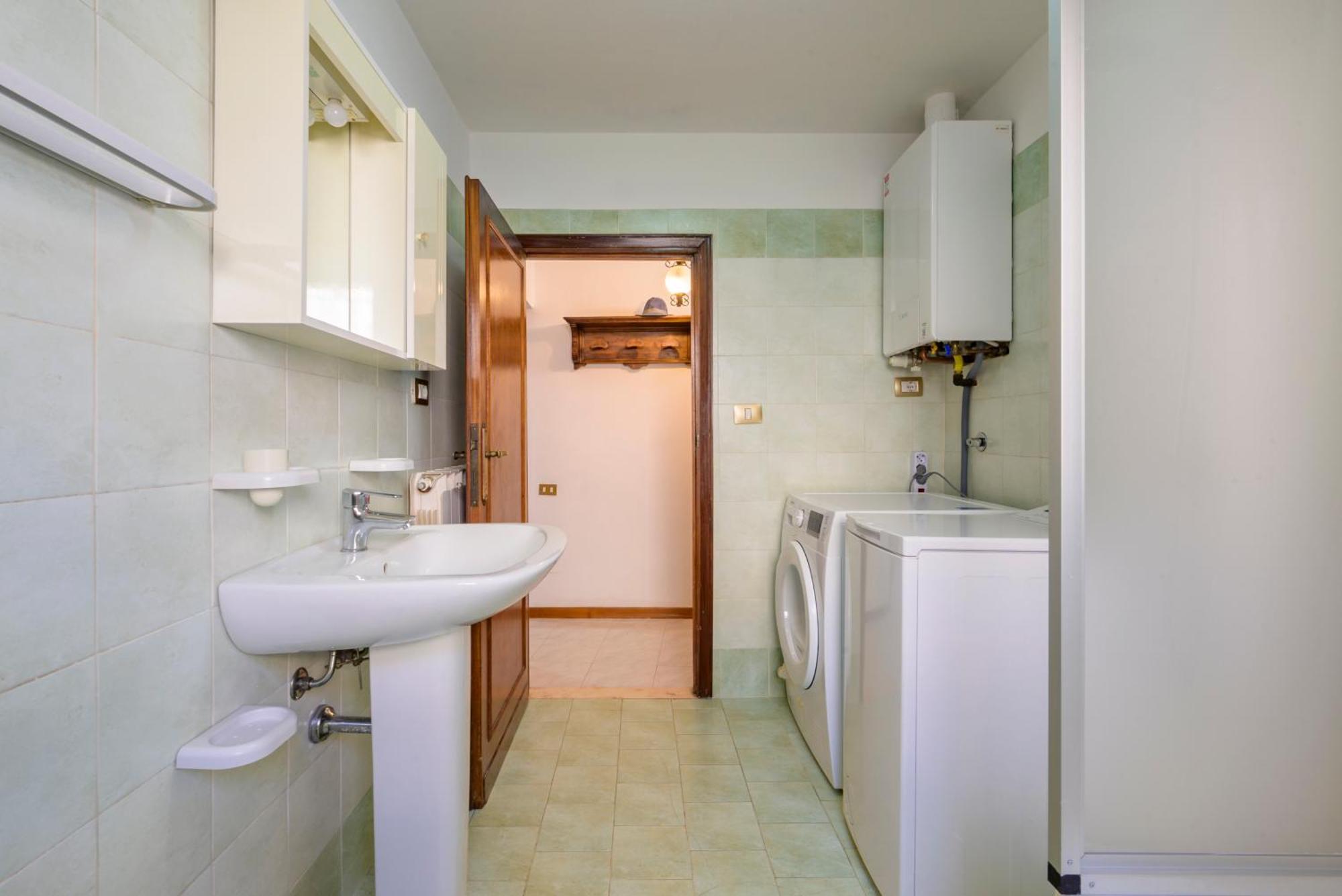 Ferienwohnung Via Mazzini 23A Gubbio Exterior foto